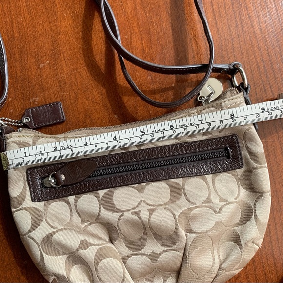 COACH Gold Crossbody Small Bag/Purse - Picture 6 of 8
